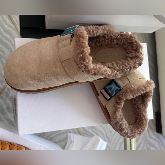 Moncler Mon Faux Shearling Mule - Picture 3 of 5